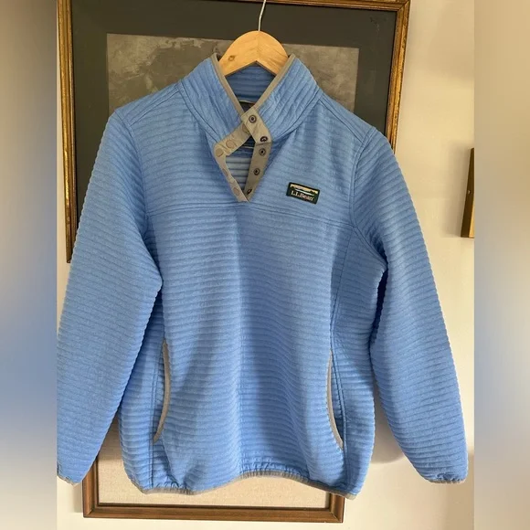 L.L. Bean Airlight Pullover sz M - Picture 2 of 8